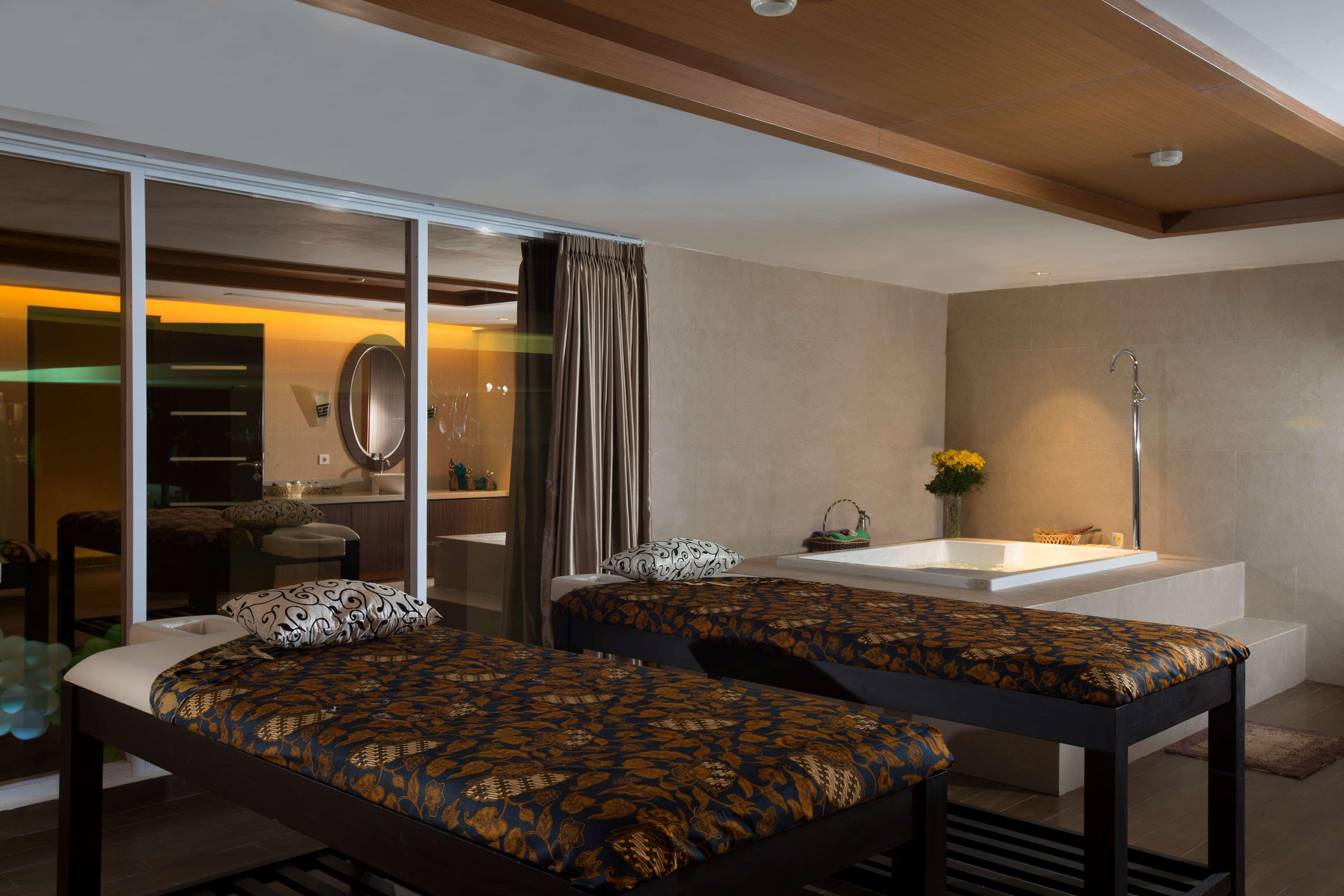 Hotel Grand Mercure Baru