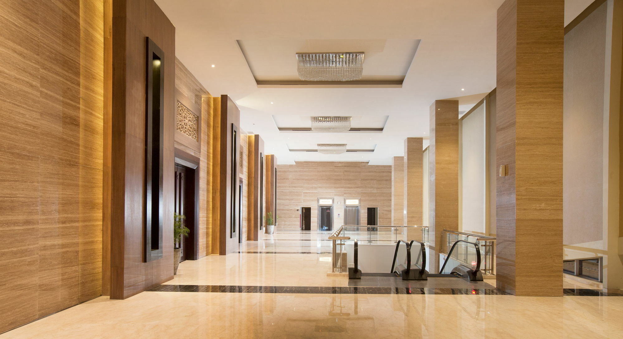 Grand Mercure Baru Surakarta (Solo)